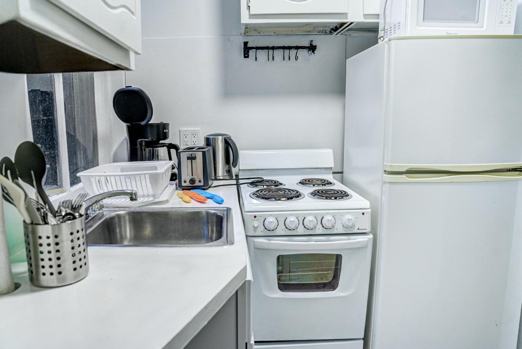 3 Bedroom Gorgeous Suit In Hells Kitchen Nova Iorque Exterior foto