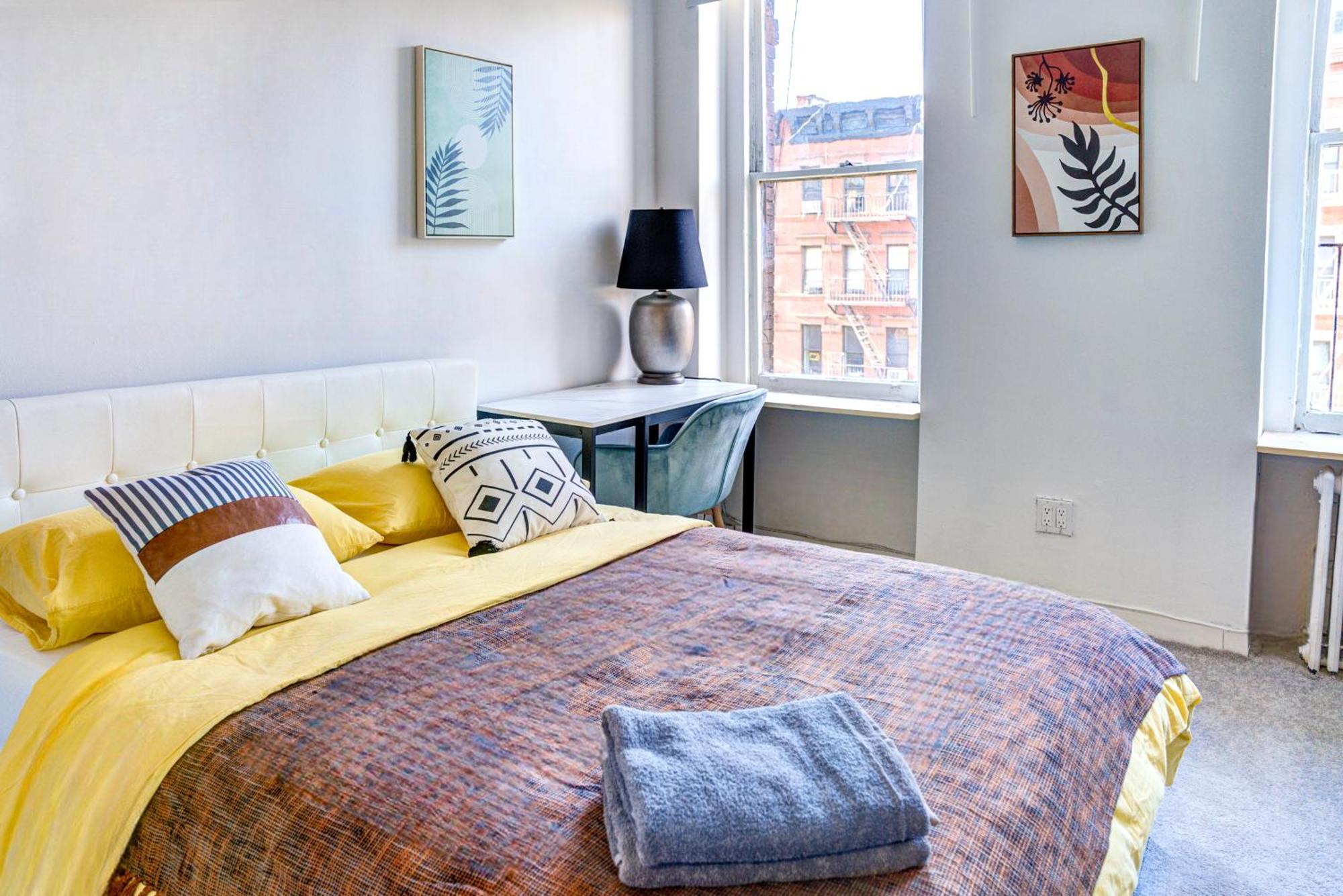 3 Bedroom Gorgeous Suit In Hells Kitchen Nova Iorque Exterior foto