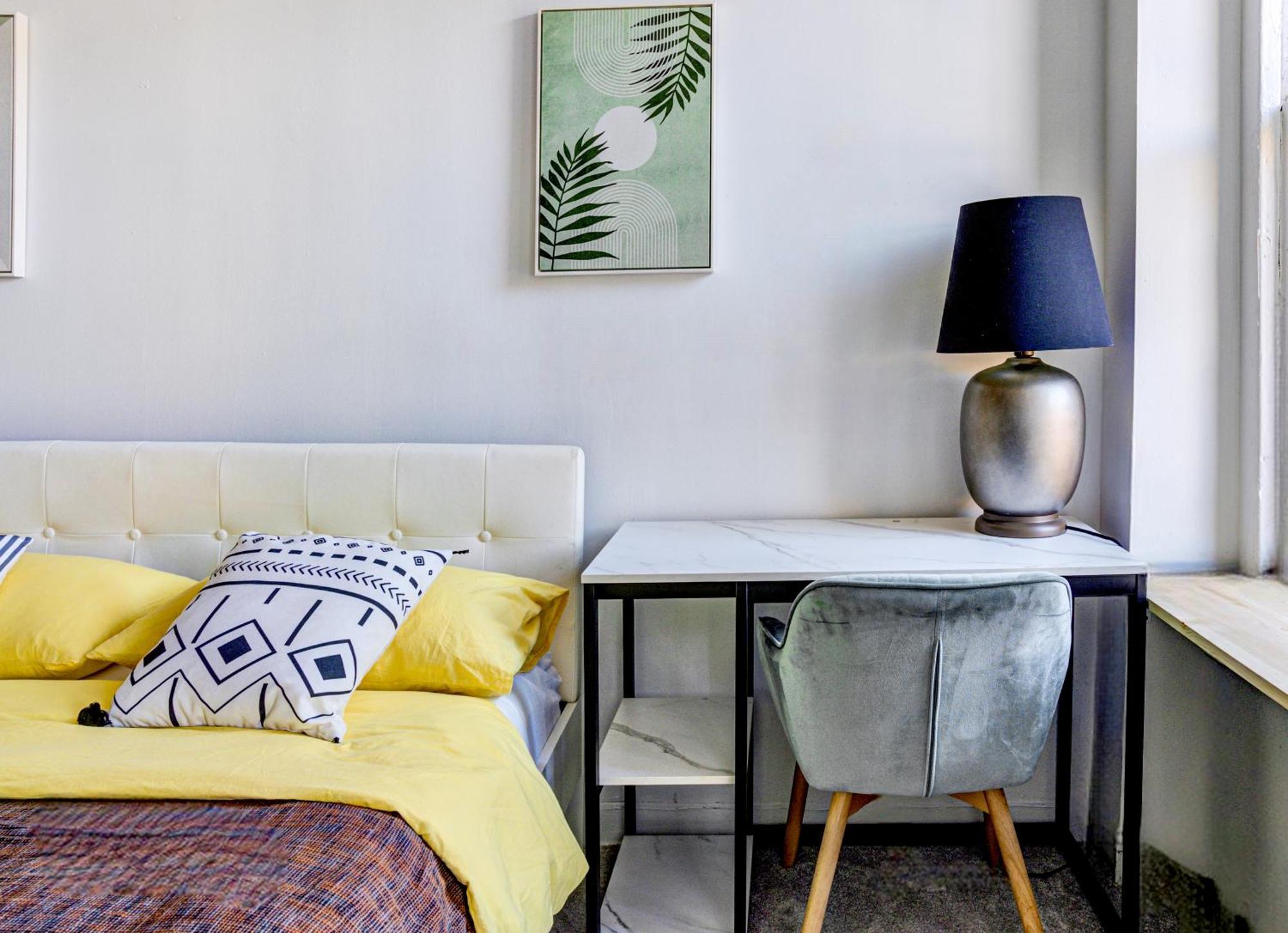 3 Bedroom Gorgeous Suit In Hells Kitchen Nova Iorque Exterior foto